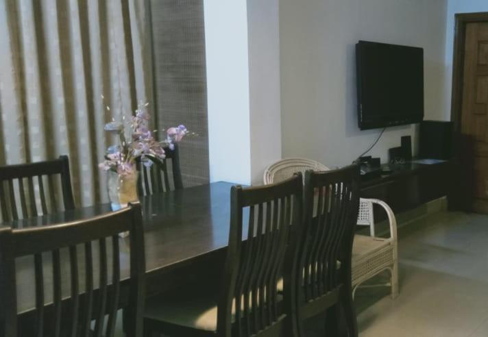 Apurba'S Pensione Dispur กูวาฮาติ ภายนอก รูปภาพ